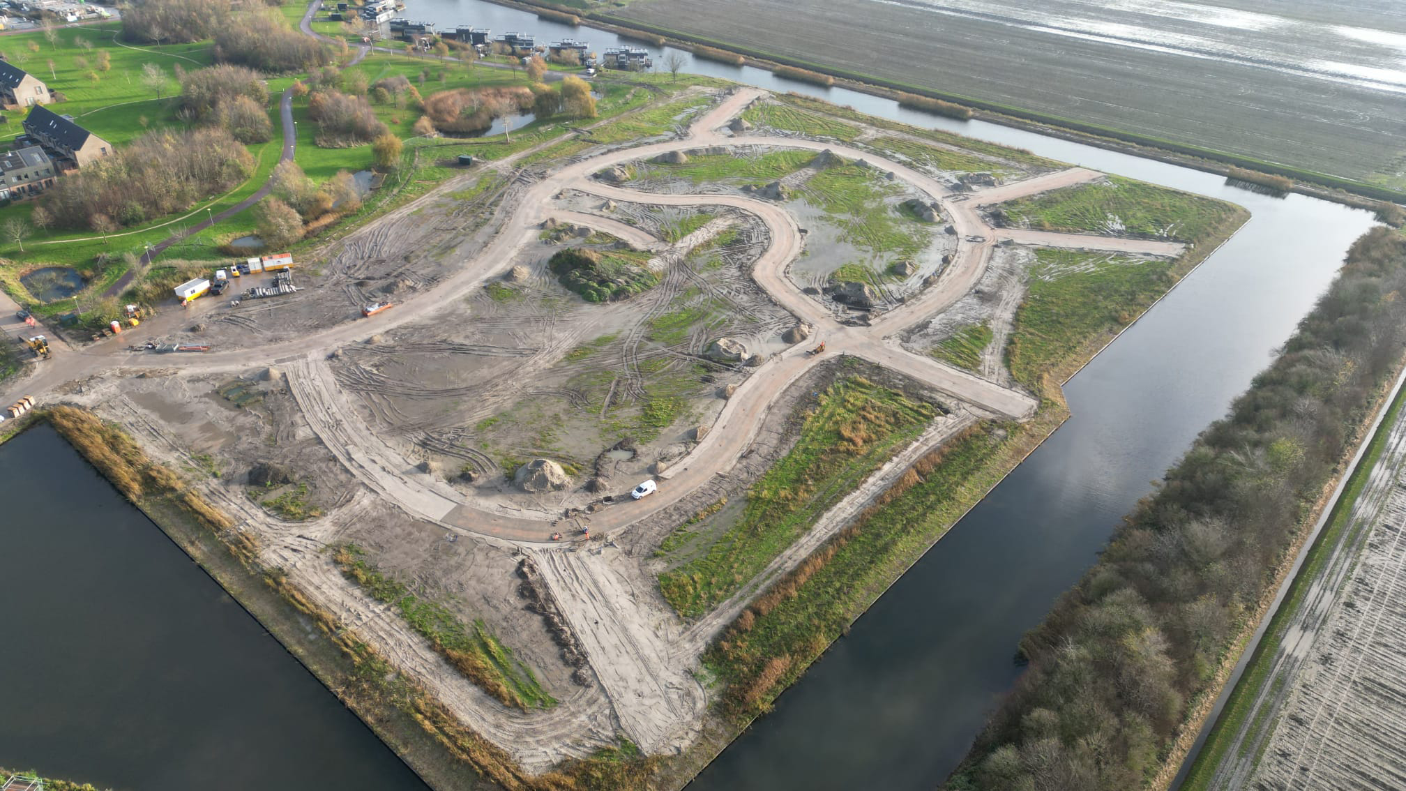 Luchtfoto De Elzen in Warande