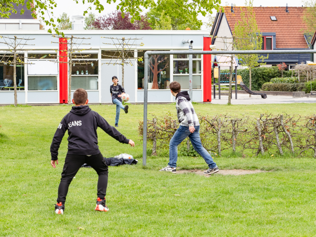 Sportende kinderen