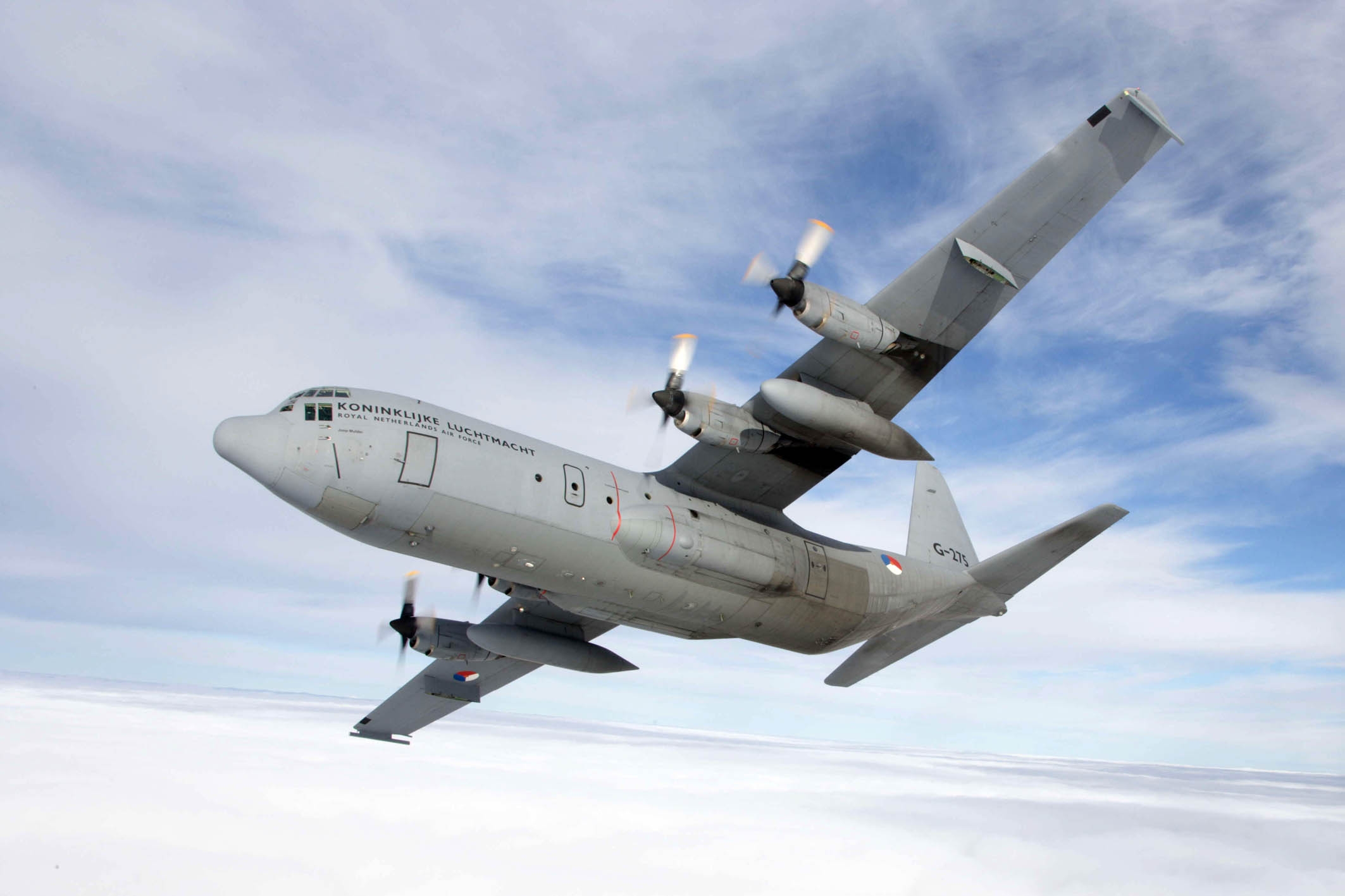 Tijdens de oefening Falcon Leap wordt gebruik gemaakt van vliegtuigen van het type Hercules C-130