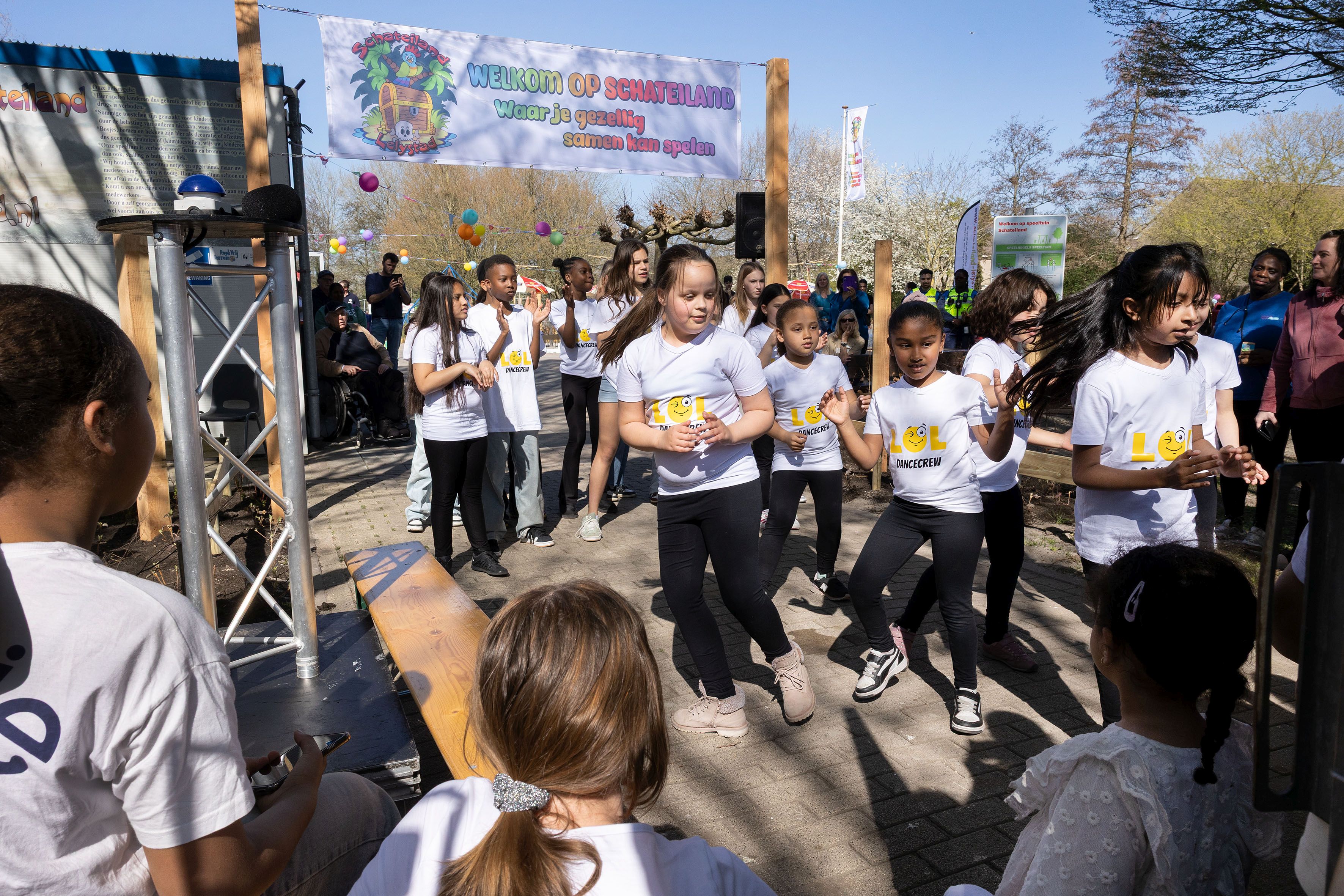Kinderen spelen bij Schateiland