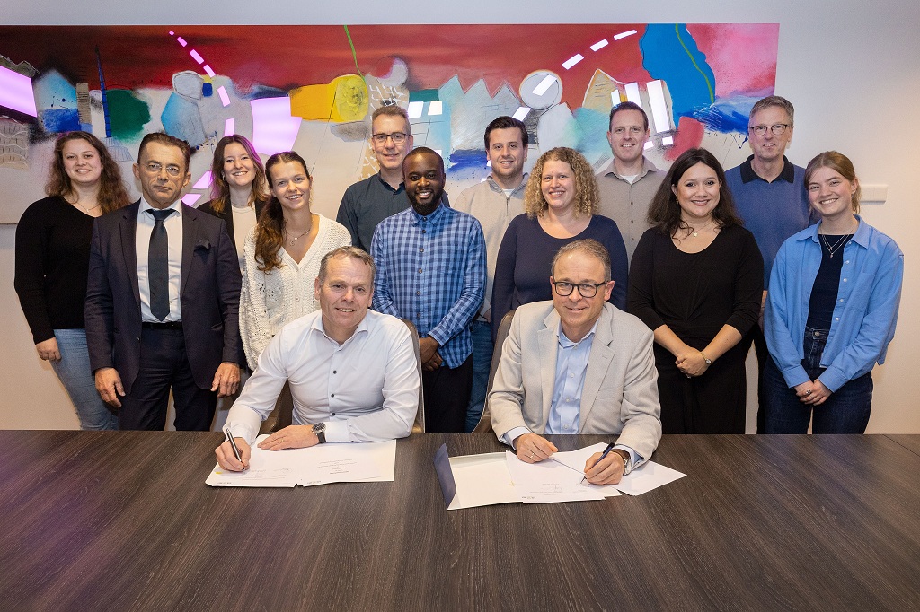 De ondertekening van de raamovereenkomst