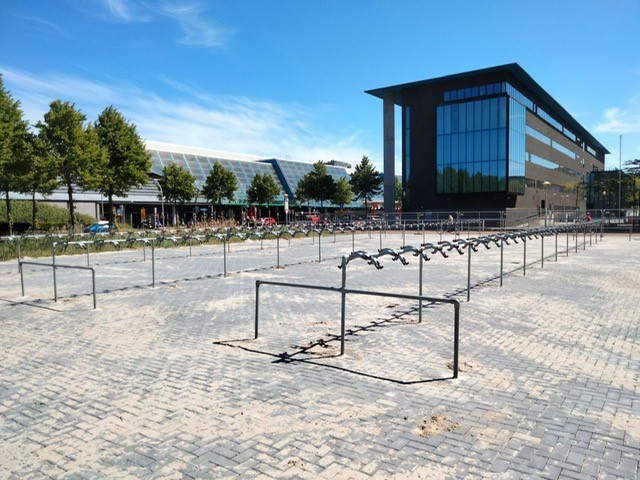 Tijdelijke fietsenstalling Schepenen